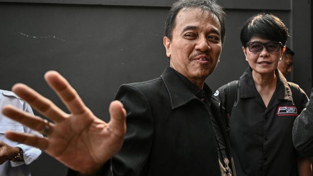 Hakim PN Jakarta Selatan Batalkan Penangkapan Roy Suryo