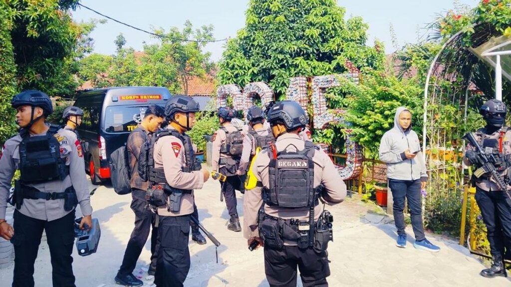 Polisi Selidiki Pengirim Ancaman Bom di SDN Srengseng Sawah