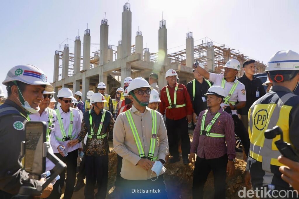 Pemerintah Targetkan SMA Unggul Garuda Baru Sultra Beroperasi Juli 2026