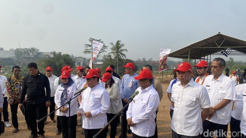 Pemprov DKI Kelola Pemeliharaan Halte Transjabodetabek di Banten