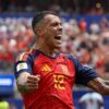 Orang Tua Pedro Porro Rela Tidur di Van Demi Dukung Karier Anak