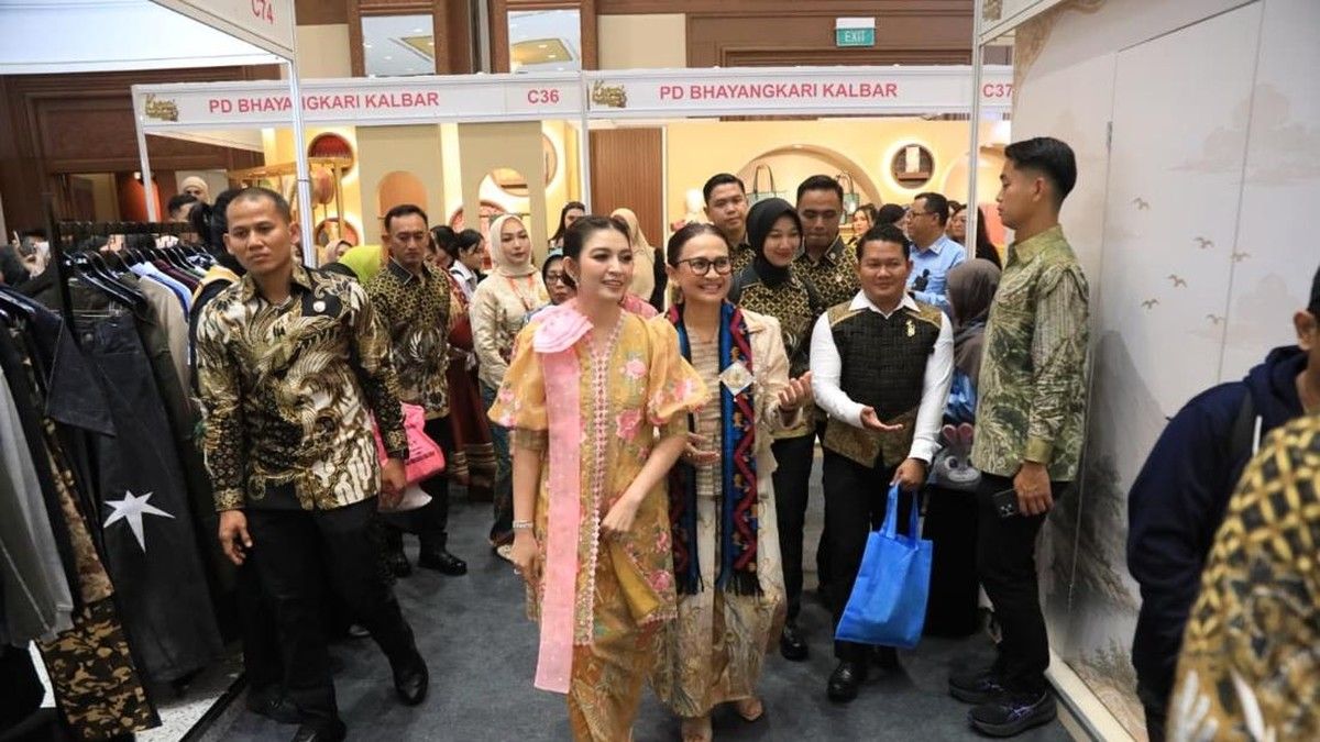 Selvi Gibran Buka Bazar Kreasi Bhayangkari Nusantara 2026 di JCC