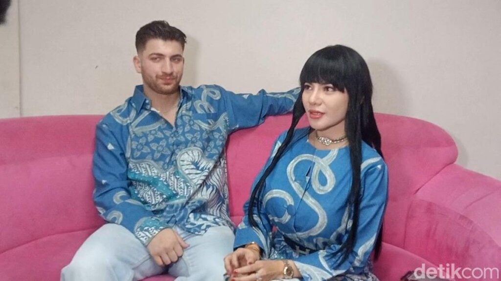 Dinar Candy Klarifikasi Momen Lamaran Spontan di Pernikahan Nathalie