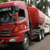 Pertamina Patra Niaga Pecat Sopir Tangki yang Merokok Saat Mengemudi