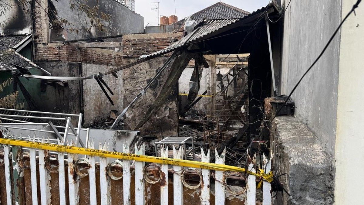 Kebakaran Rumah di Pulogadung Tewaskan Kakak Adik Usia Muda
