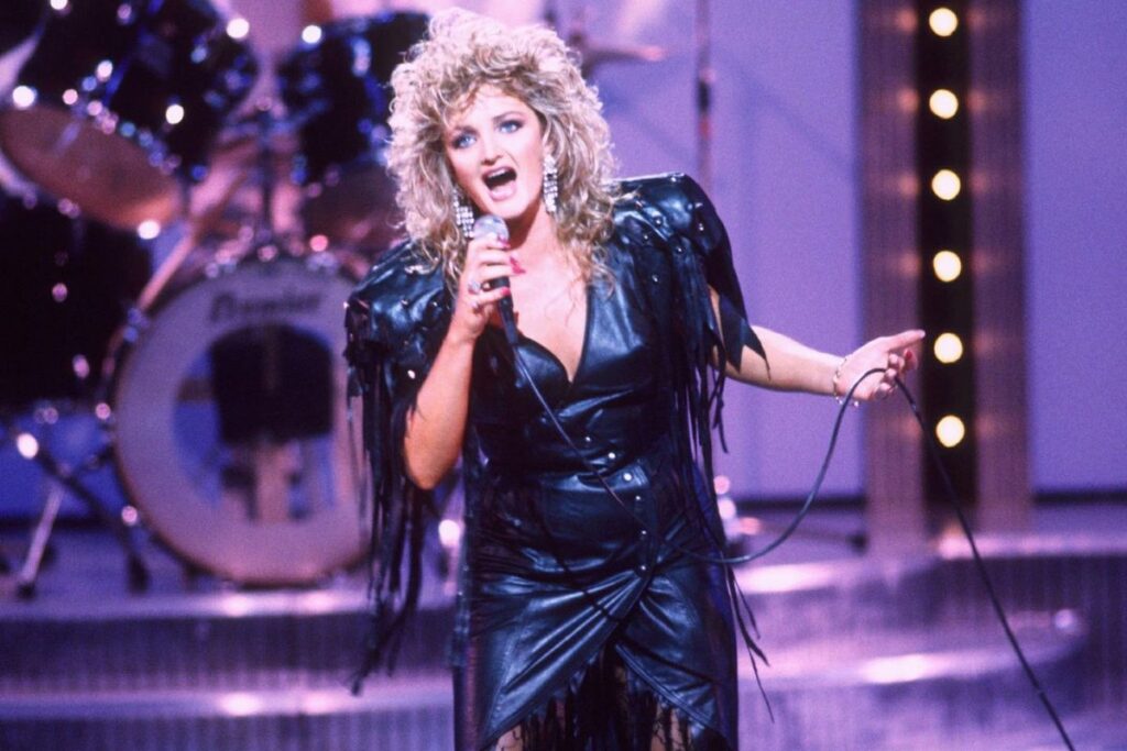 Penyanyi Legendaris Bonnie Tyler Meninggal Dunia di Portugal