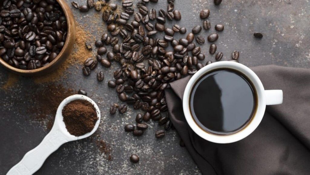 Ketahui Perbedaan Espresso dan Kopi Hitam dari Karakteristik hingga Kafein