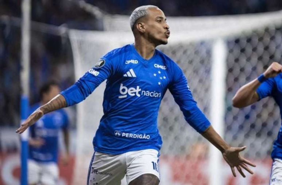 Cruzeiro Tundukkan Internacional 2 1 di Stadion Beira Rio