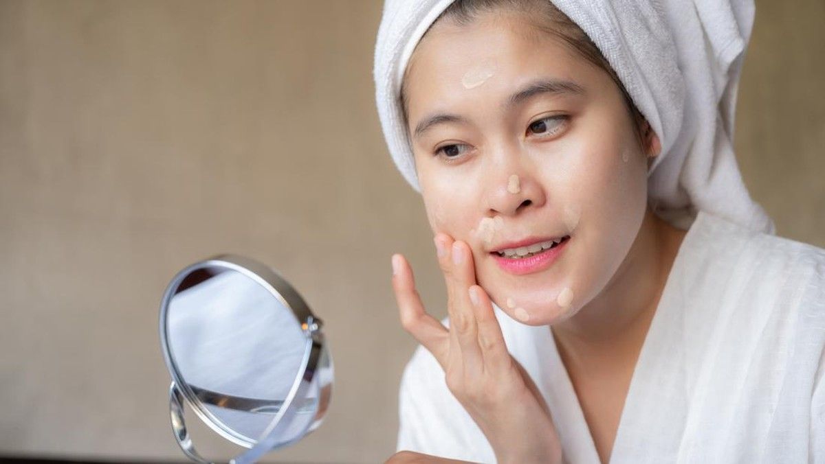 7 Rekomendasi Tinted Sunscreen untuk Proteksi dan Coverage Natural