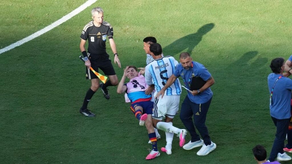 Aksi Paredes Rusuh Usai Argentina Kalah di Final Piala Dunia 2026 Kekutangan Netizen