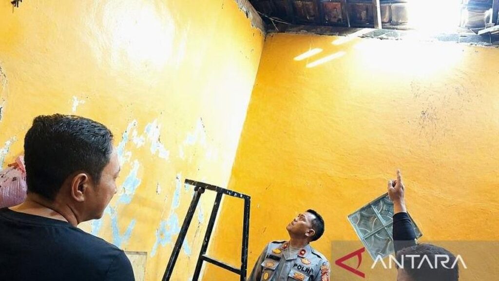 Polsek Cilamaya Tangkap Pencuri Rumah setelah Diamuk Massa di Karawang