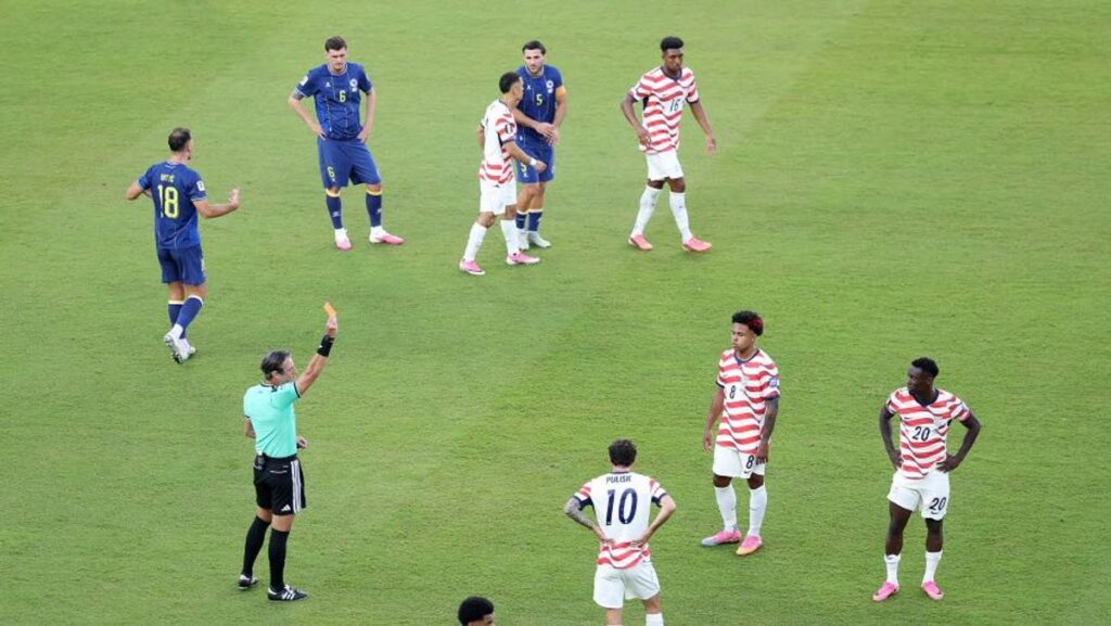 FIFA Batalkan Sanksi Larangan Bertanding Penyerang AS Folarin Balogun