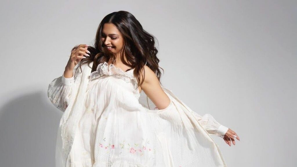 Deepika Padukone Ungkap Tantangan Kehamilan Trimester Ketiga