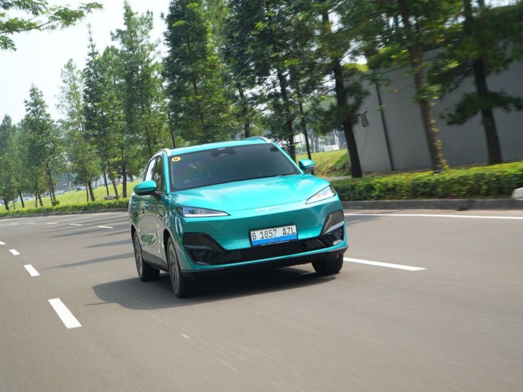 LEPAS E4 EV Kenalkan LEX Platform untuk Tingkatkan Kenyamanan Berkendara