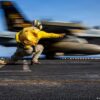 Militer Amerika Serikat Serang Infrastruktur Utama Iran Selatan