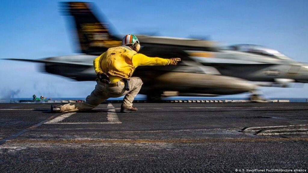 Militer Amerika Serikat Serang Infrastruktur Utama Iran Selatan