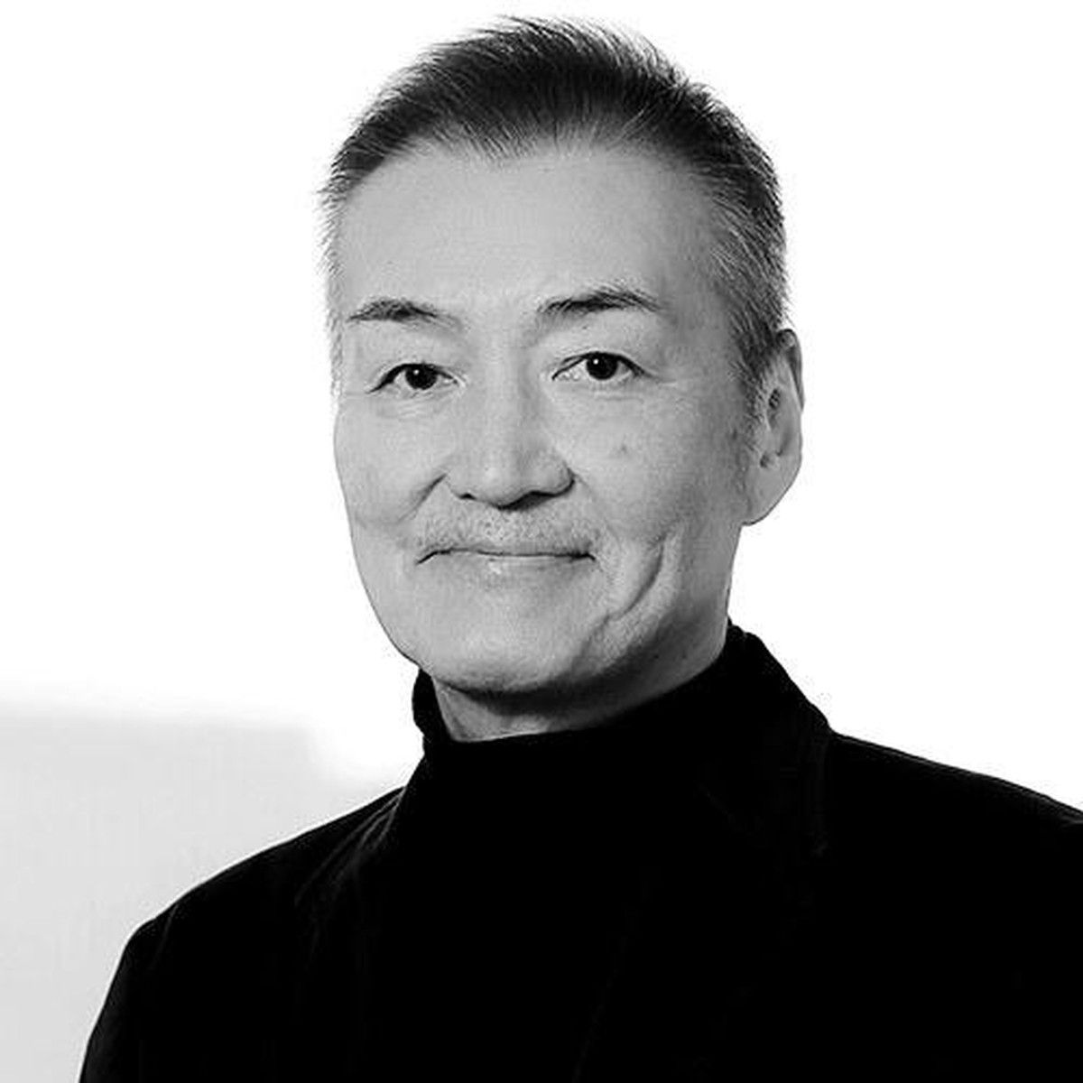 Novelis Jepang Keigo Higashino Meninggal Dunia pada Usia 68 Tahun