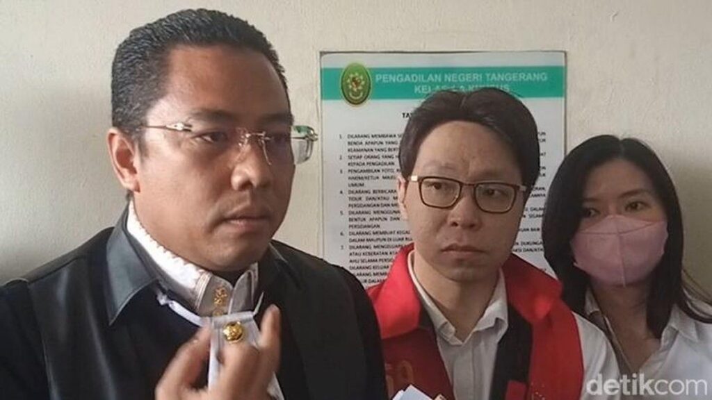 Pengacara Richard Lee Bantah Dakwaan Jaksa Terkait Pengedaran Farmasi Ilegal
