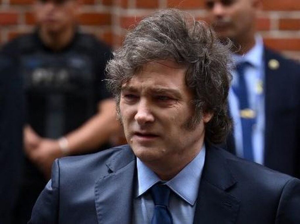 Javier Milei Rayakan Kemenangan Timnas Argentina Atas Inggris