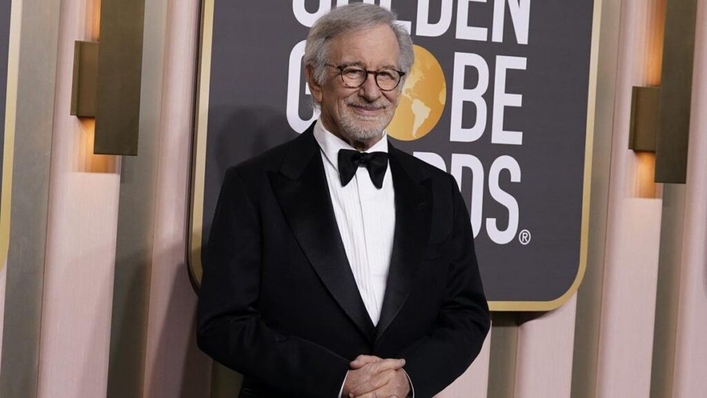 Steven Spielberg Produseri Film Horor Viral The Mandela Catalogue