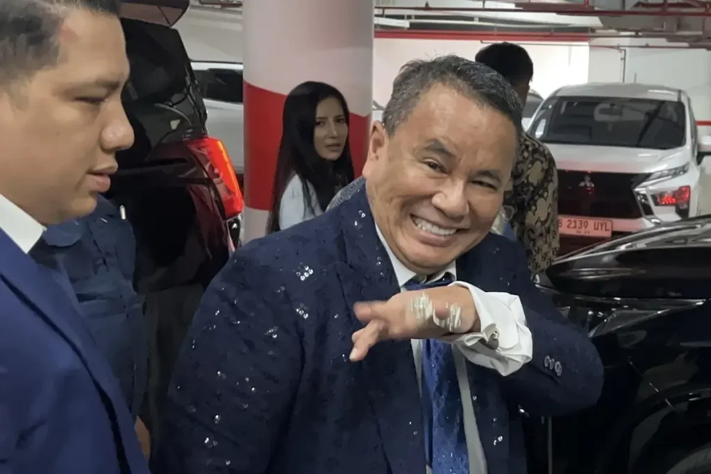 Hotman Paris Mundur sebagai Kuasa Hukum Febrie Adriansyah