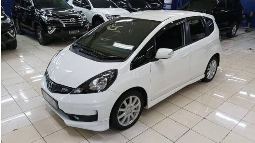 Honda Jazz RS Bekas Tetap Jadi Hatchback Favorit