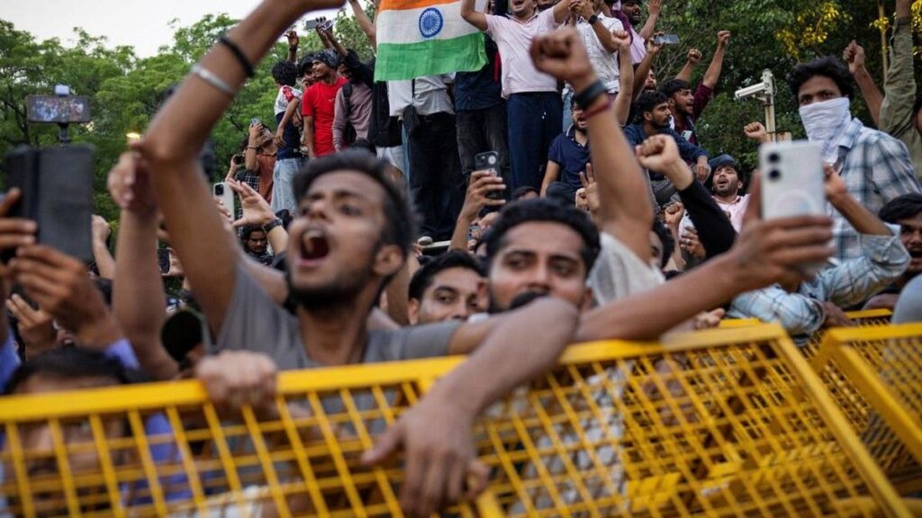 Skandal Kebocoran Soal Ujian Kedokteran India Picu Unjuk Rasa Nasional