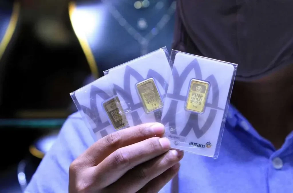 Harga Emas Antam Stagnan di Level Rp2.612.000 Per Gram