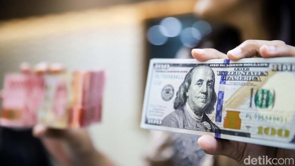 Kurs Dolar AS Menguat ke Rp 18.104 pada 13 Juli 2026