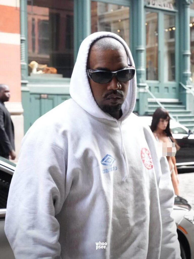 Kanye West Bawa Konsep Dome Stage Spektakuler ke Jakarta