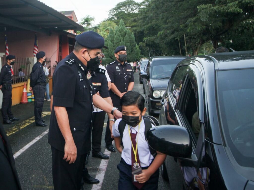 Ancaman Bom Batalkan MPLS SDN Srengseng Sawah 15 Jakarta