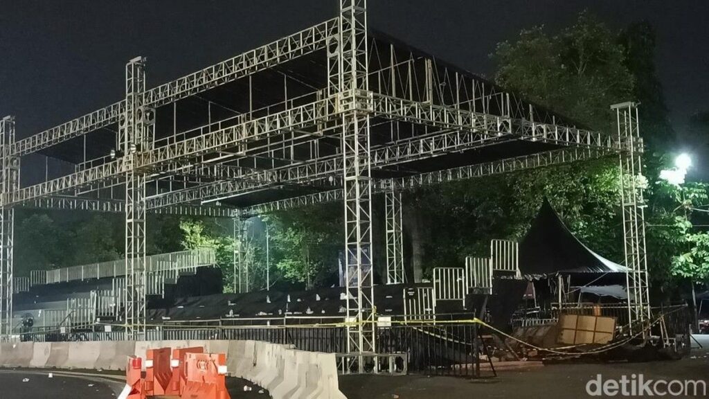 Tribun VIP Kejurnas Drift Banyumas Ambruk 75 Penonton Luka
