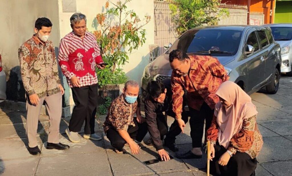 KUA Gondomanan Ukur Akurasi Arah Kiblat di Yogyakarta