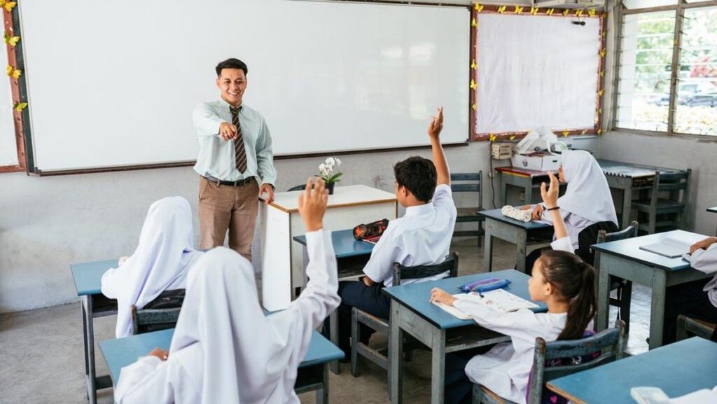 Kemenag Masukkan Materi Edukasi Pencegahan LGBTQ ke Pendidikan Agama