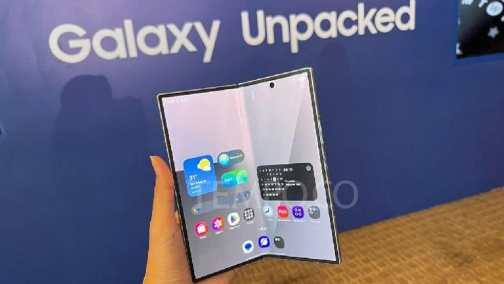 Samsung Luncurkan Teaser Ponsel Lipat Baru Galaxy Z Fold8