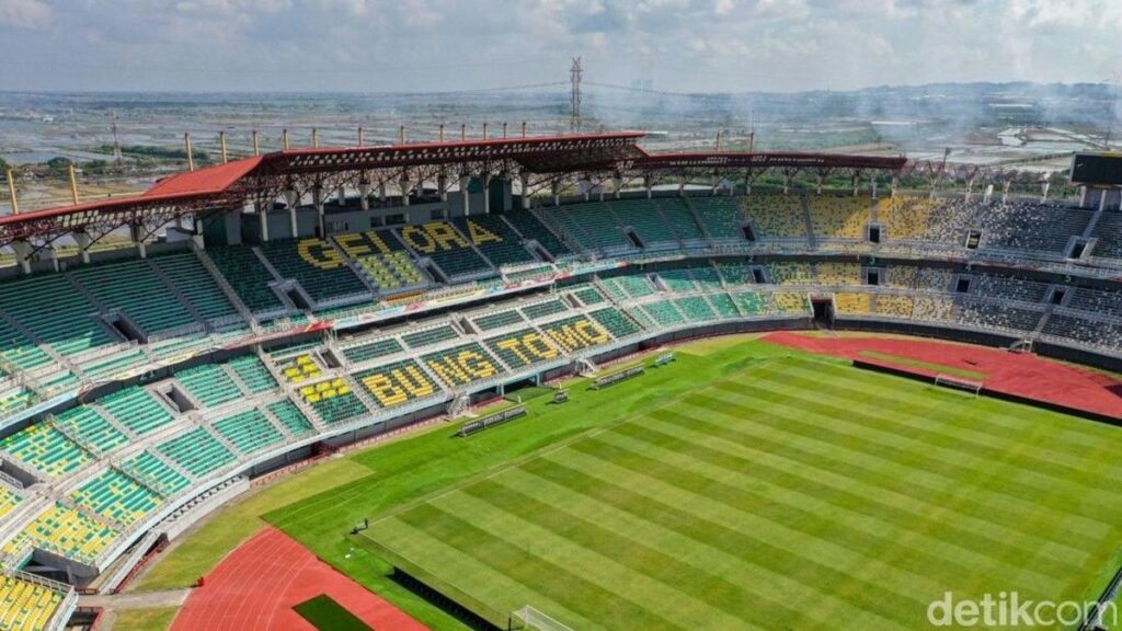 Port FC Incar Pertahankan Gelar Juara Piala Presiden di Surabaya