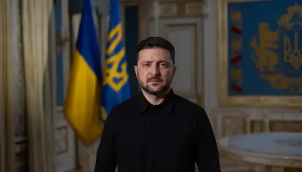 Zelensky Tuding Rusia Bagi Citra Satelit Pangkalan AS ke Iran