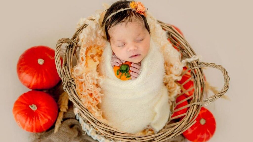 150 Nama Bayi Terinspirasi Musim dan Artinya