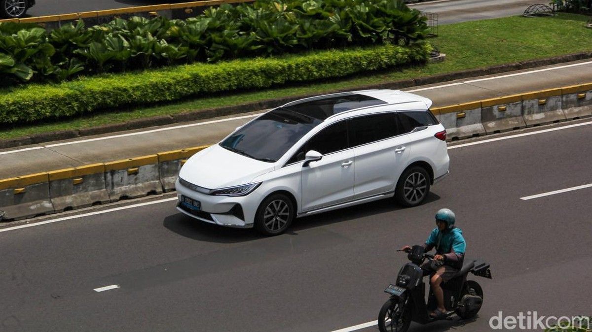 Pemprov DKI Jakarta Hilang Potensi Pajak Kendaraan Listrik Rp 2 Triliun