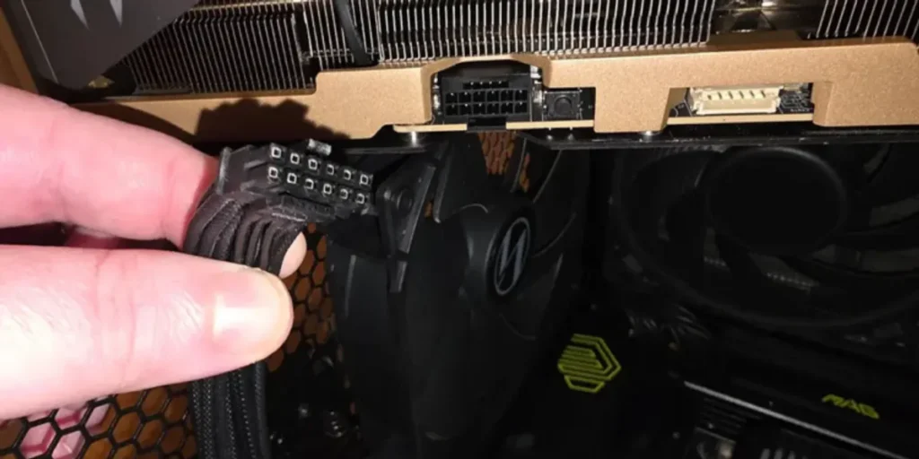 ZOTAC RTX 5090 Solid Edition Dilaporkan Meledak Saat Dipakai Main Game AAA