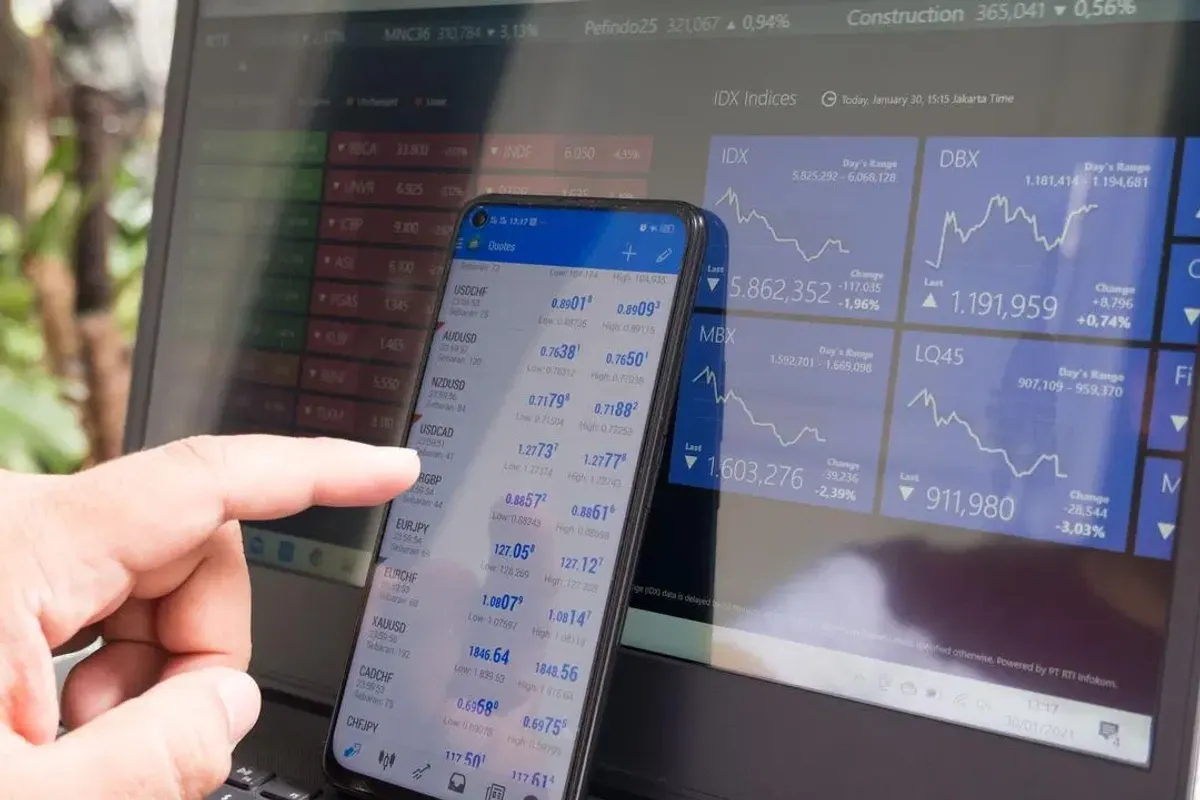 Saham BUMI Dibuka Stagnan di Rp 171 pada 27 Juli 2026