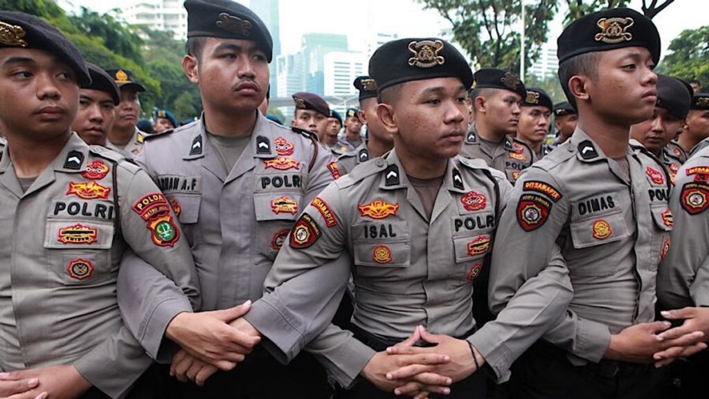 Polri Gelar HUT Bhayangkara ke-80 di Satlat Brimob Cikeas