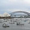 Survei Sebut Banyak Wisatawan Salah Pakaian Saat Liburan ke Australia