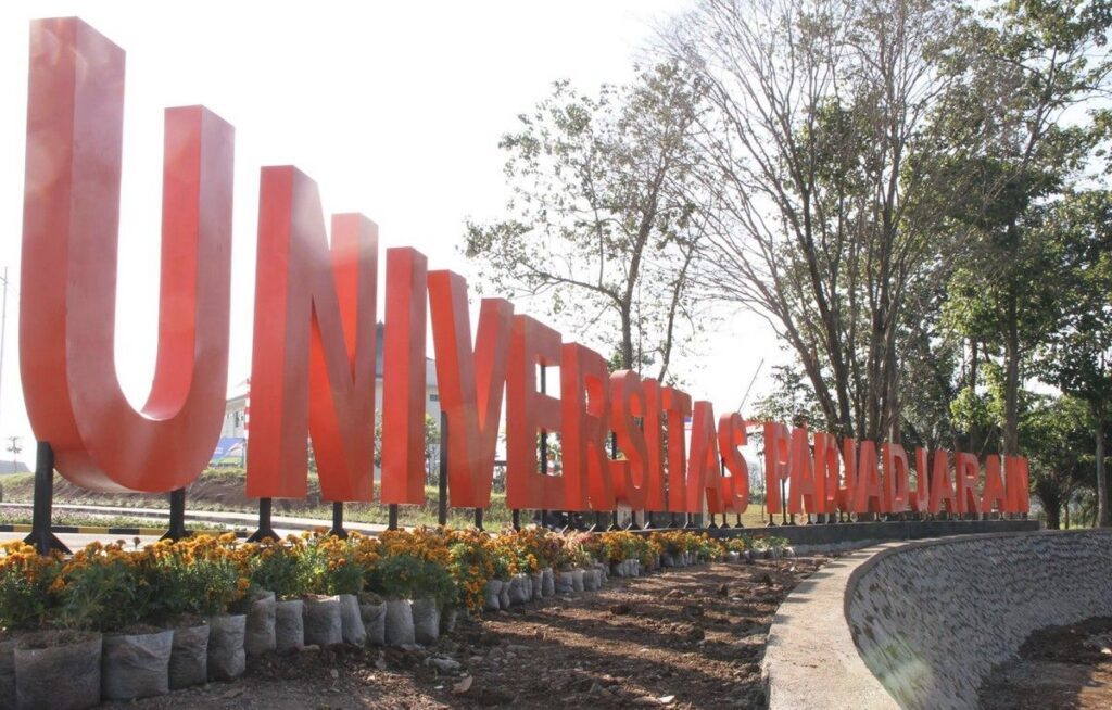 Universitas Padjadjaran Buka Program Studi Doktor Fisika Baru