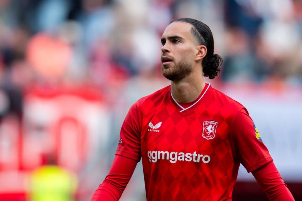 FC Twente Negosiasikan Transfer Ramiz Zerrouki dari Feyenoord
