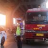 Truk Trailer Mengalami Gangguan Mesin di Jalan Jampea Cilincing