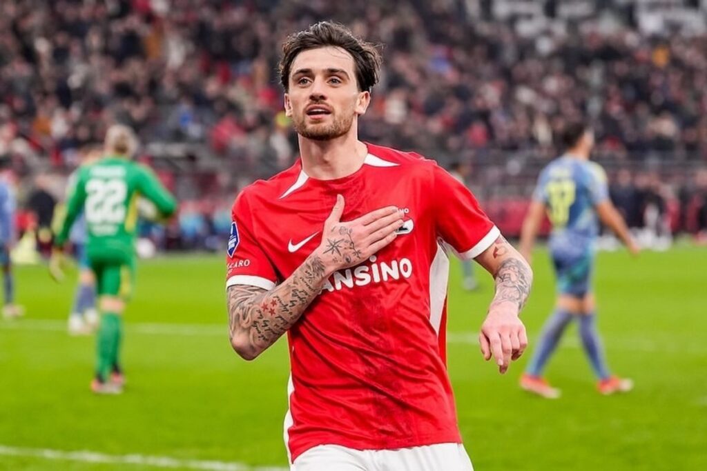 Klub Eropa Berebut Troy Parrott Jelang Pembukaan Eredivisie