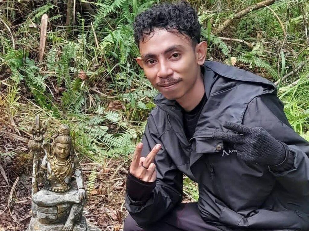 Disparbud Flores Timur Selidiki Penemuan Arca Mirip Dewa Siwa