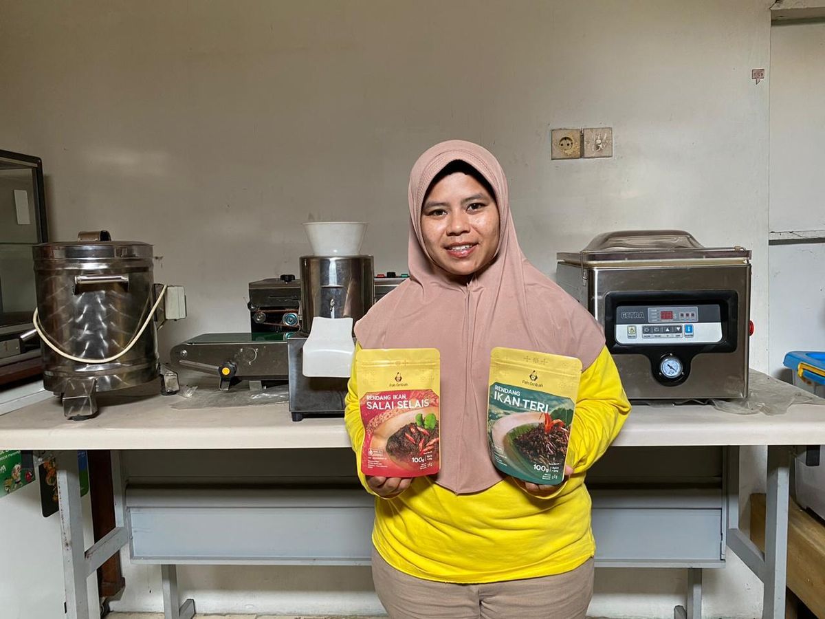 Pemkot Pangkalpinang Salurkan Bantuan Modal Usaha untuk 90 UMKM