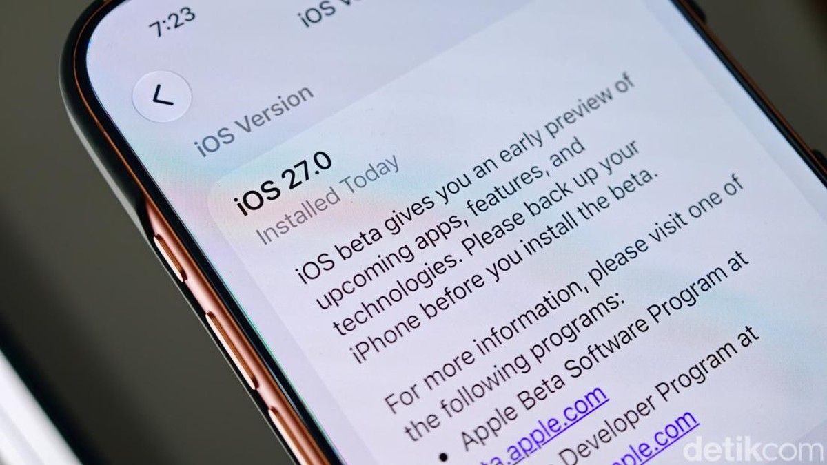 Apple Rilis iOS 27 Beta 5 Bawa Pembaruan Desain dan Siri AI